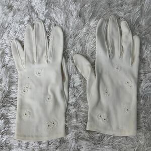 50s 60s White Gloves Eyelet Detail Gloves OSFM